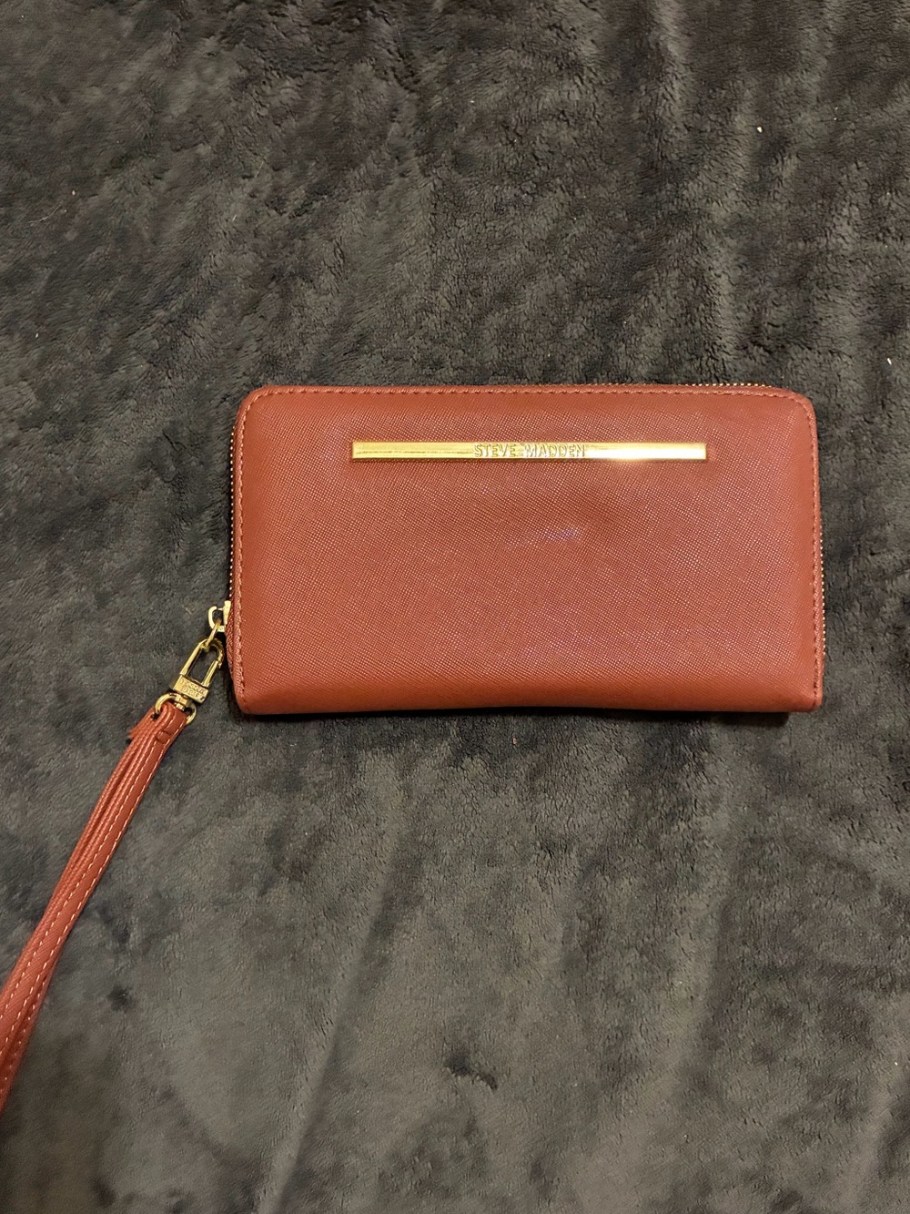 Steve Madden Tan Cognac Brown Zip-Around Wristlet Wallet